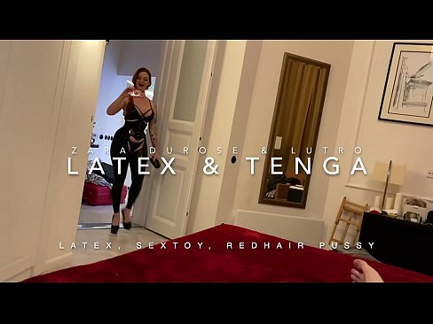 ❤️ Dada wa kambo mwenye kichwa chekundu akiwa amevalia vazi la latex alilobanwa na kaka wa kambo Video ya kutatanisha  ❌️❤